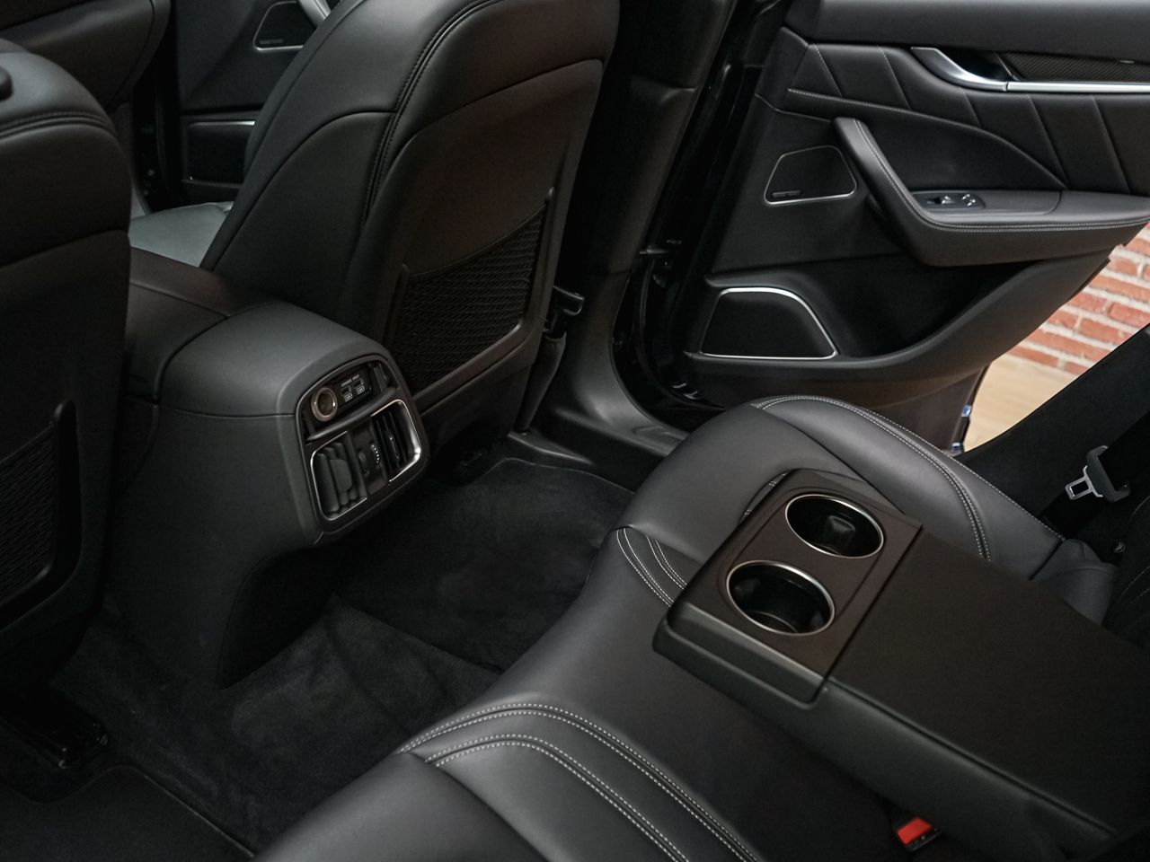 Foto Maserati Levante 34