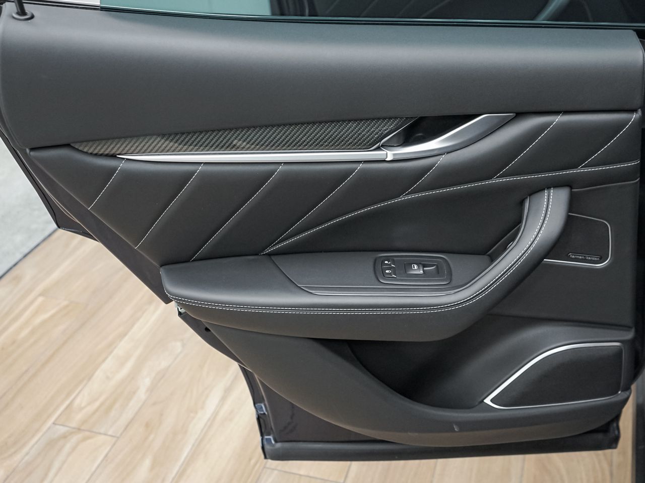 Foto Maserati Levante 36