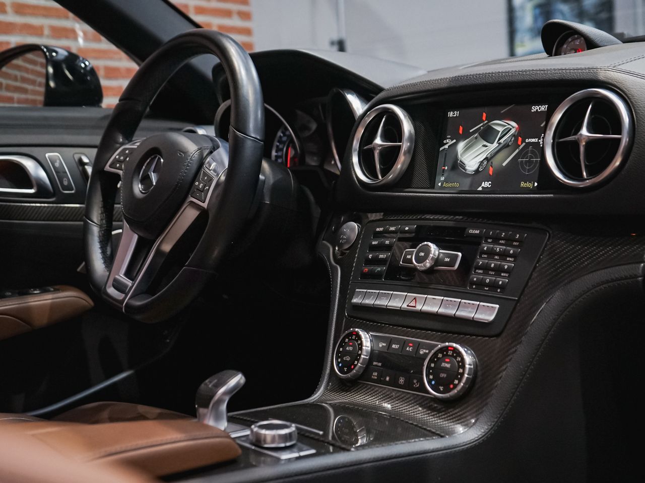 Foto Mercedes-Benz Clase SL 57