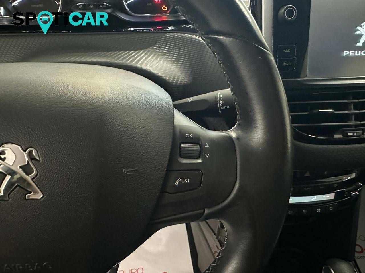 Foto Peugeot 2008 18