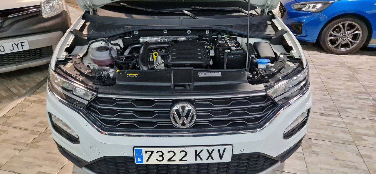 Foto Volkswagen T-Roc 27