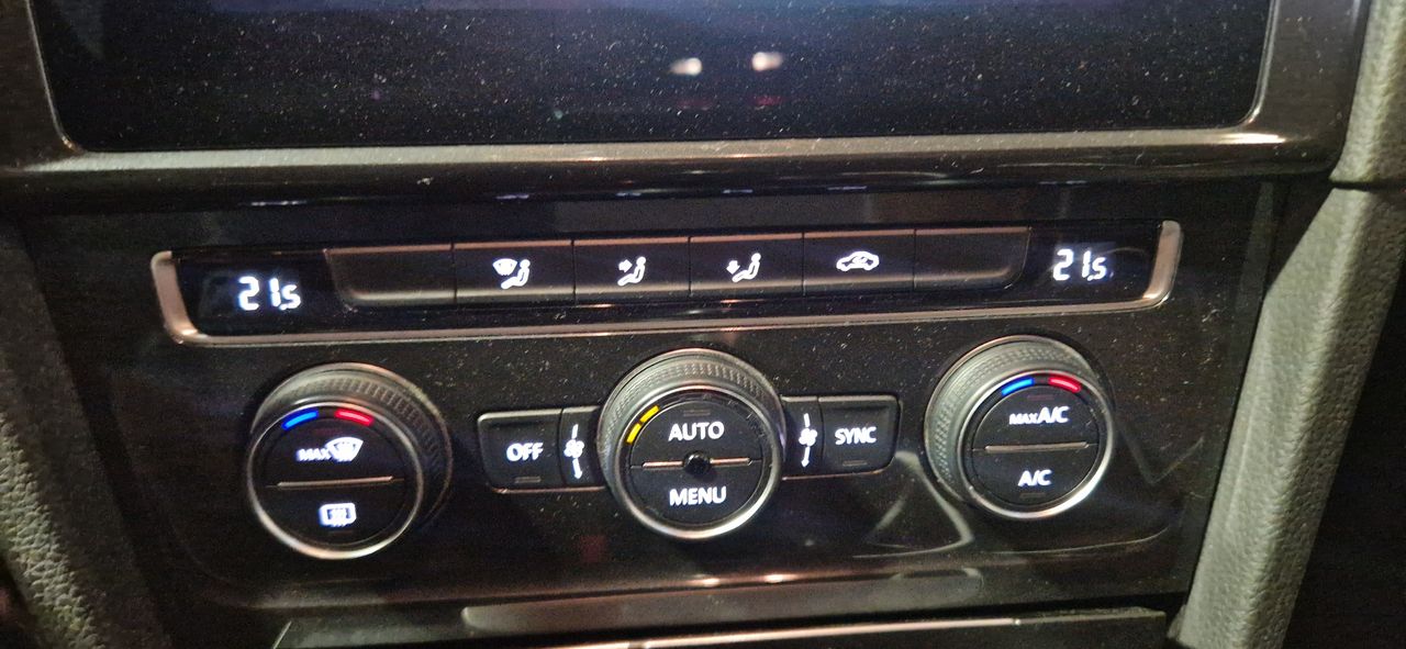 Foto Volkswagen Golf 15
