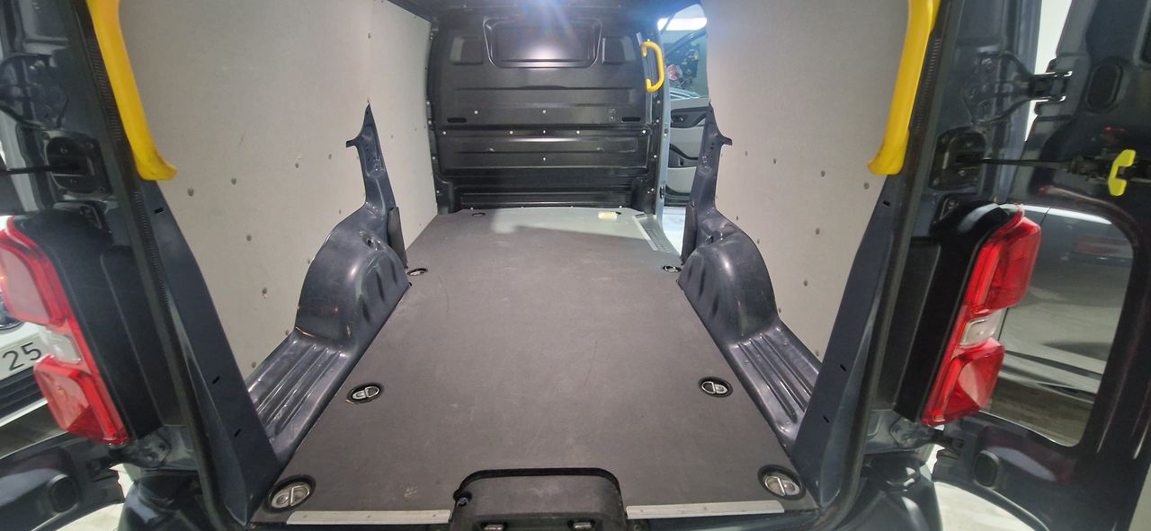 Foto Opel Vivaro 7