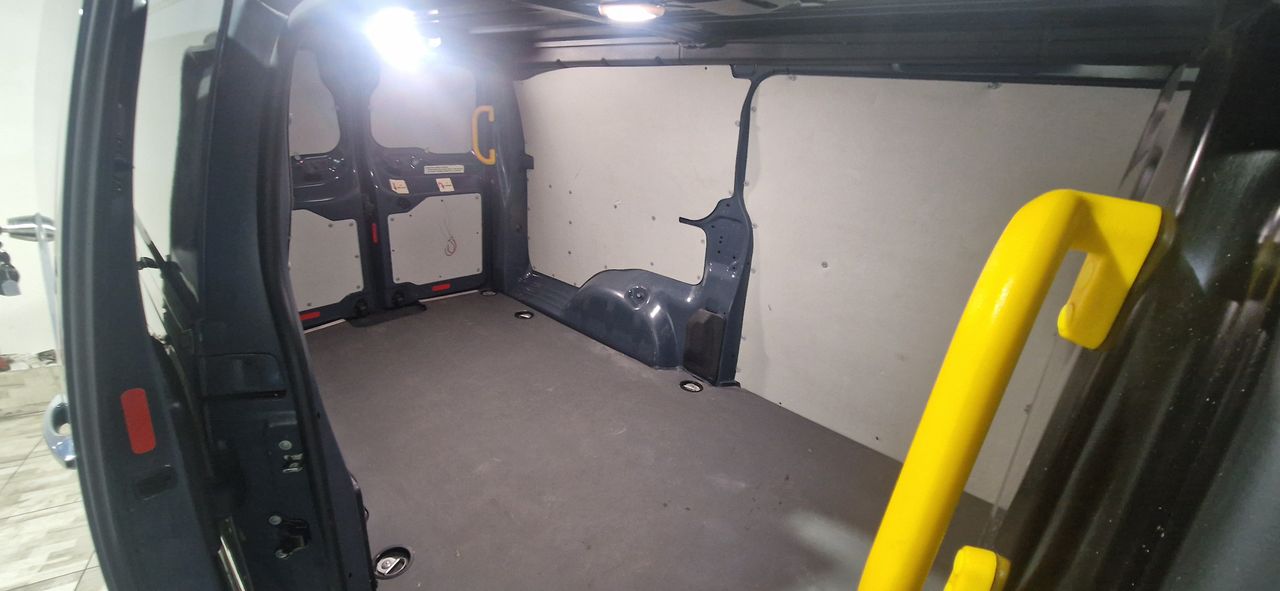 Foto Opel Vivaro 8