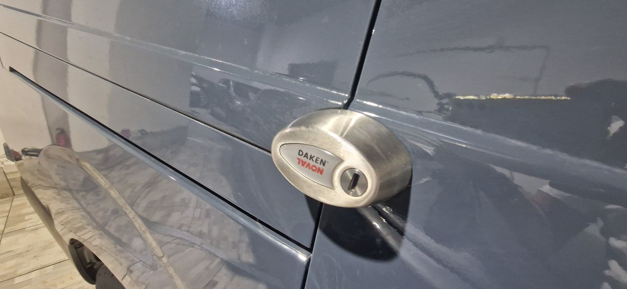 Foto Opel Vivaro 10