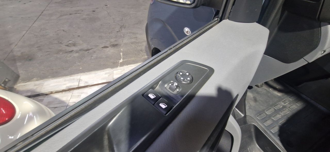 Foto Opel Vivaro 12