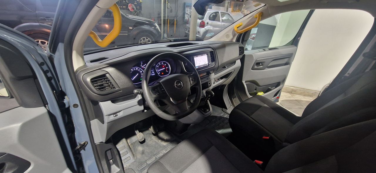 Foto Opel Vivaro 13