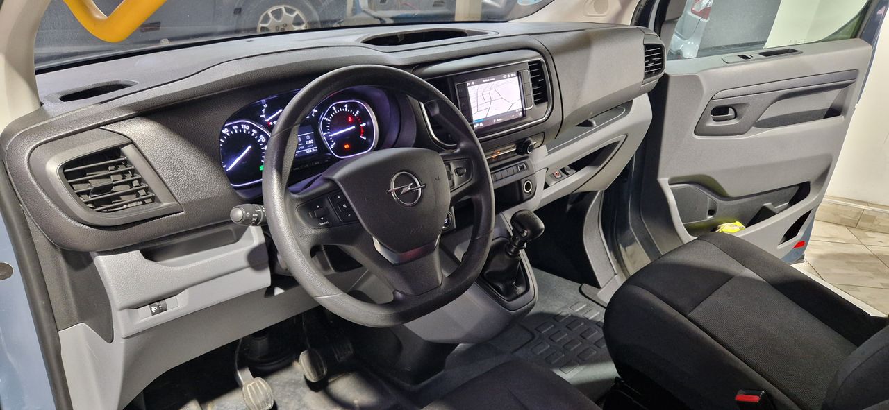 Foto Opel Vivaro 14