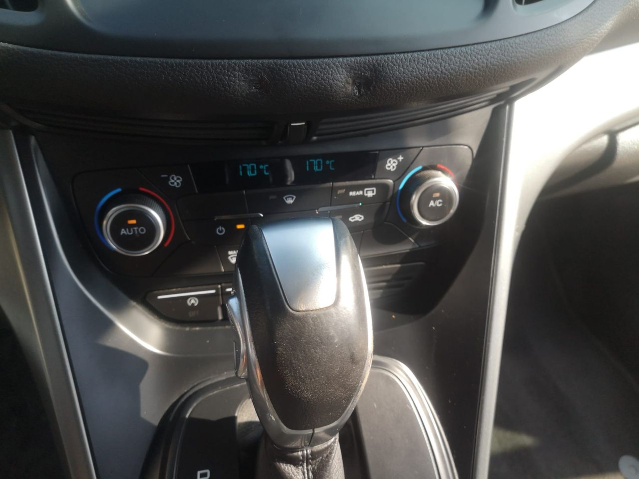 Foto Ford Kuga 31