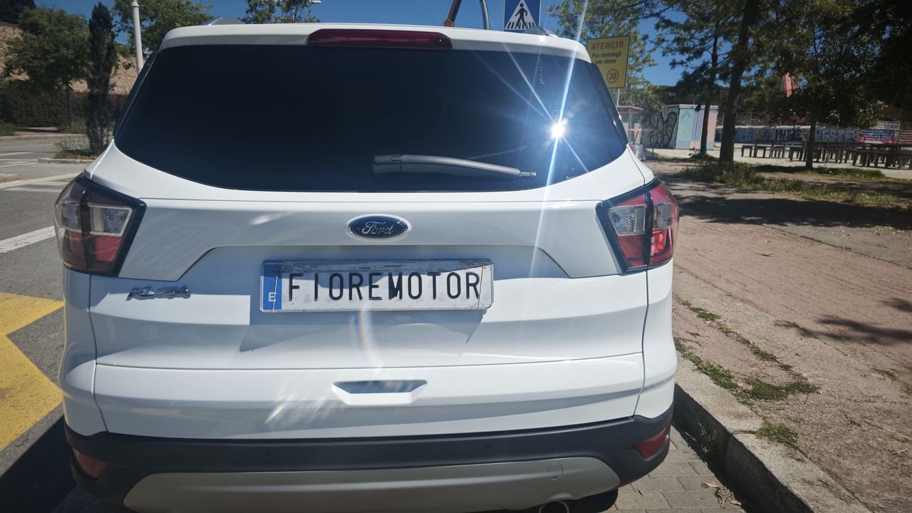 Foto Ford Kuga 38