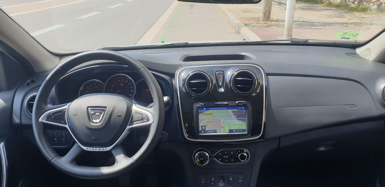Foto Dacia Sandero 8