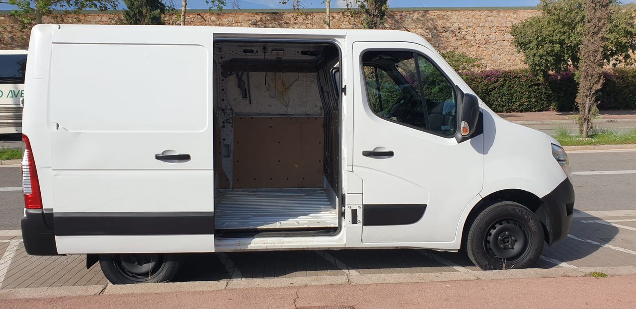Foto Nissan NV400 8