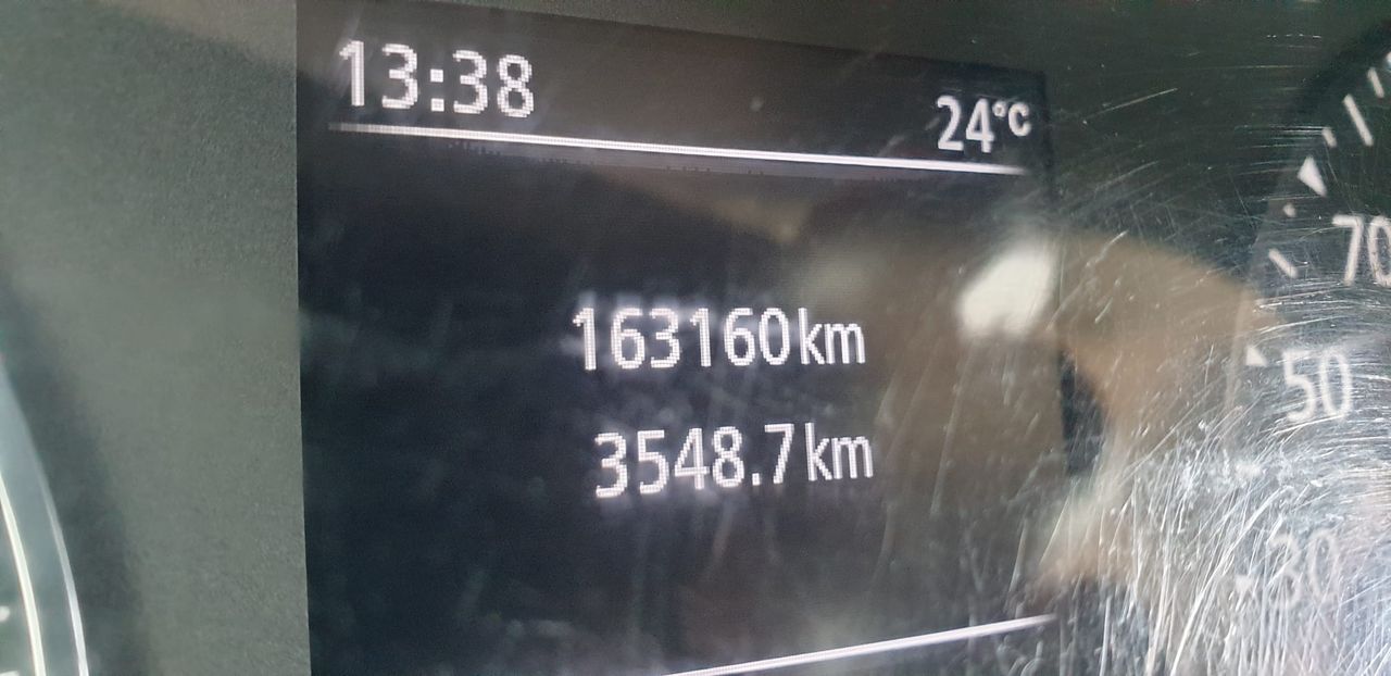 Foto Nissan NV400 12