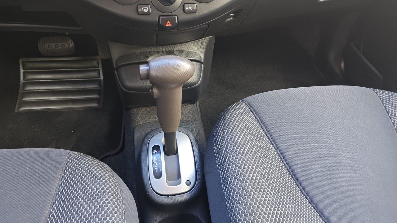 Foto Nissan Micra 5