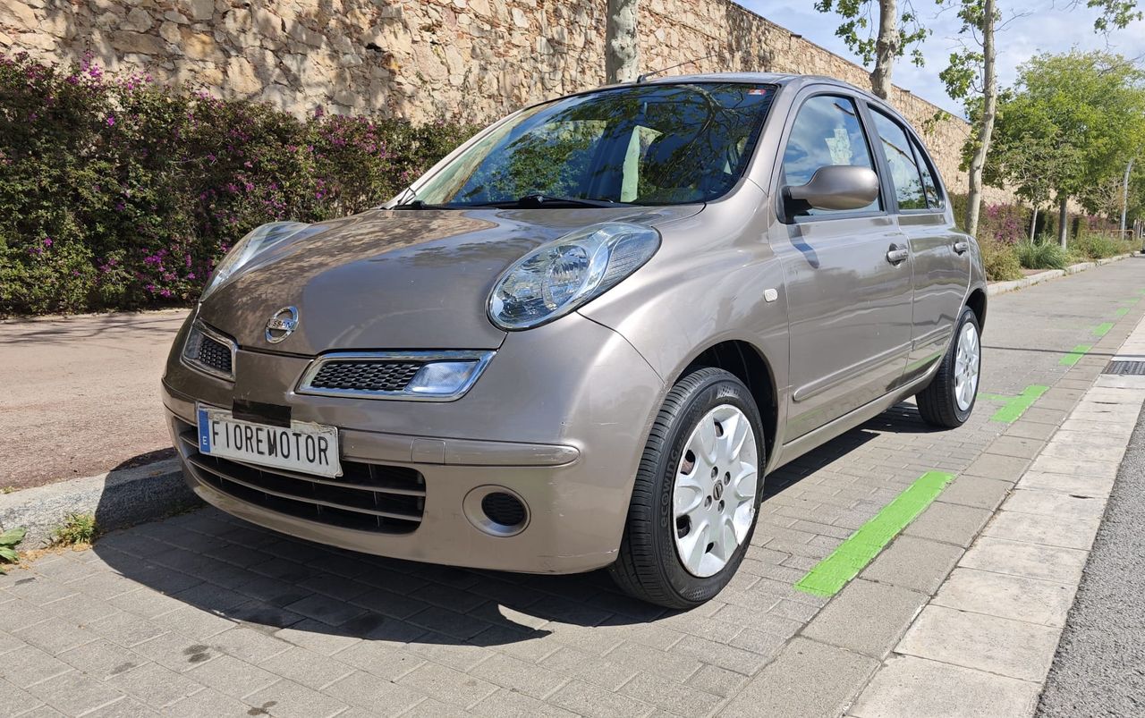Foto Nissan Micra 13