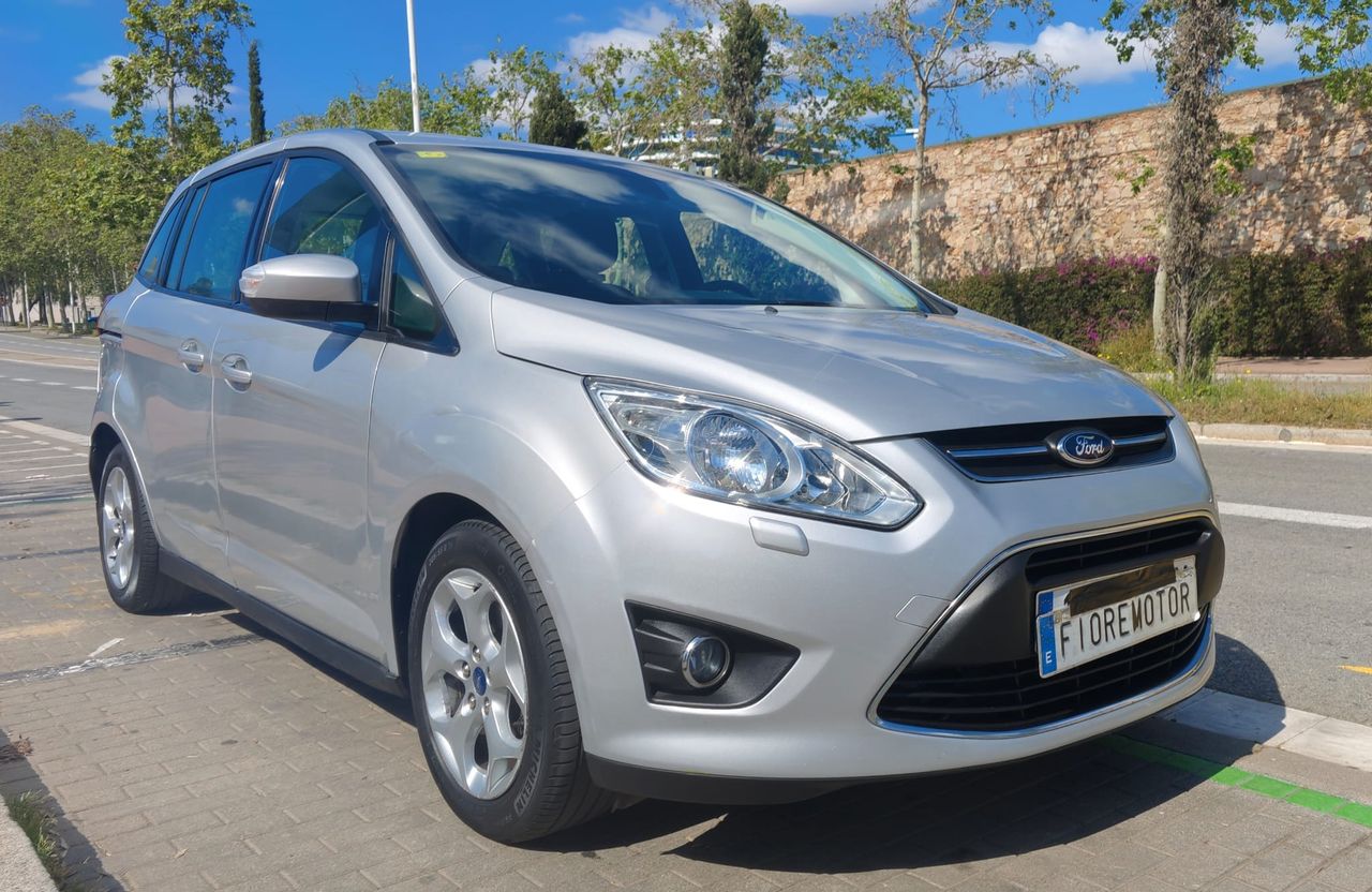 Foto Ford Grand C-MAX 3