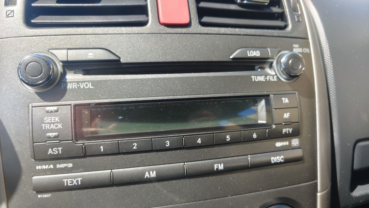 Foto Toyota Auris 14