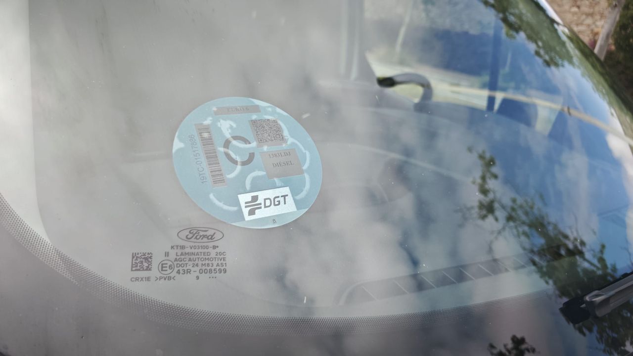 Foto Ford Transit Connect 2