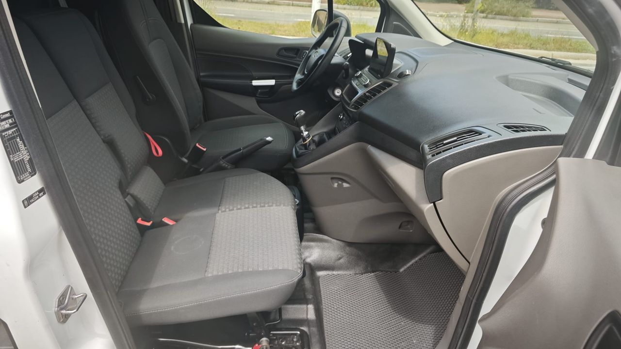 Foto Ford Transit Connect 15