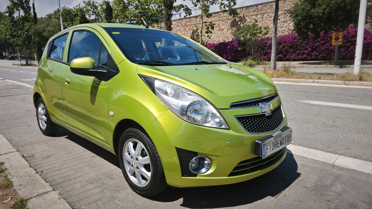 Foto Chevrolet Spark 1