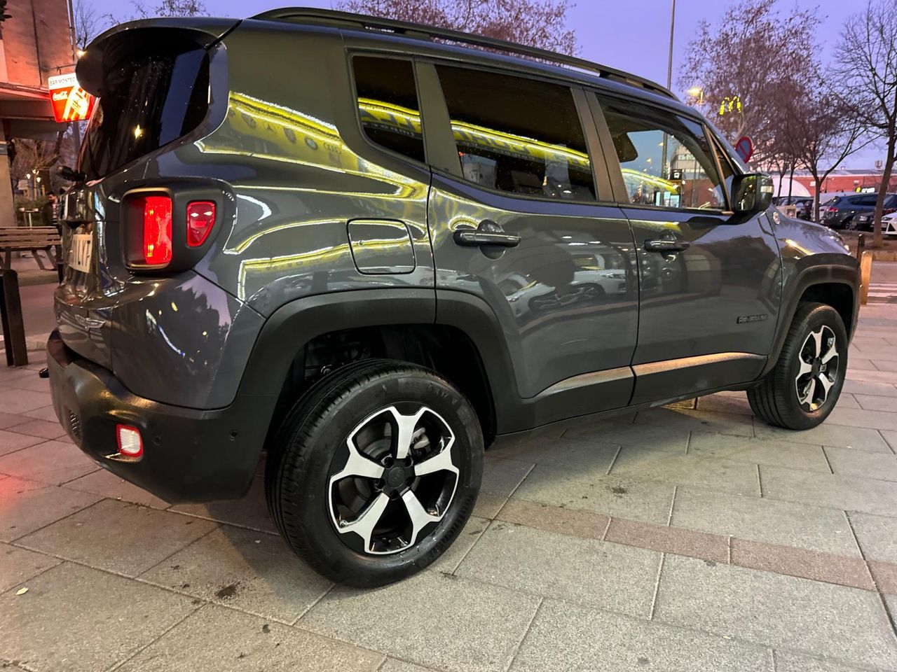 Foto Jeep Renegade 7