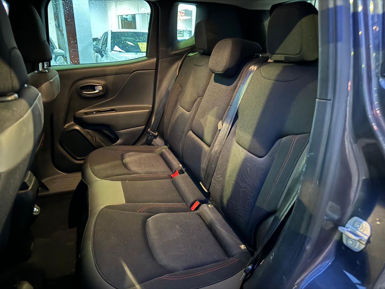 Foto Jeep Renegade 9