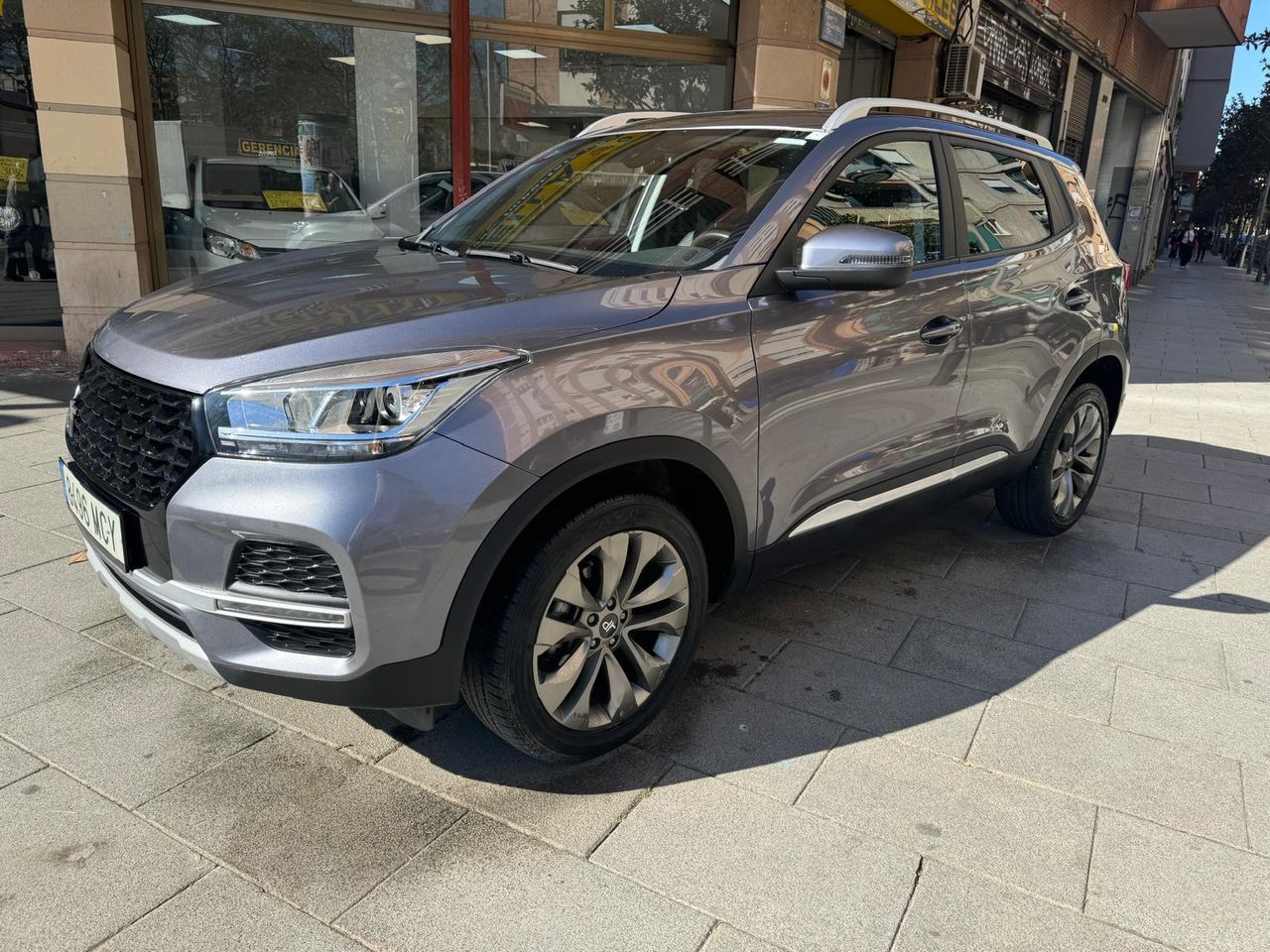 Foto DR Automobiles DR4 7