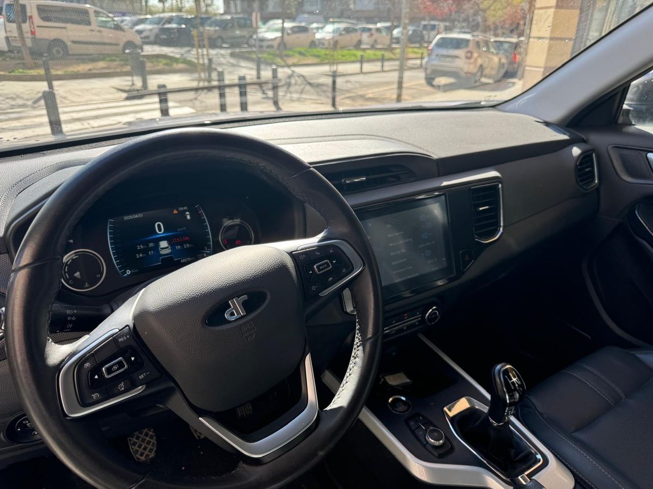 Foto DR Automobiles DR4 12