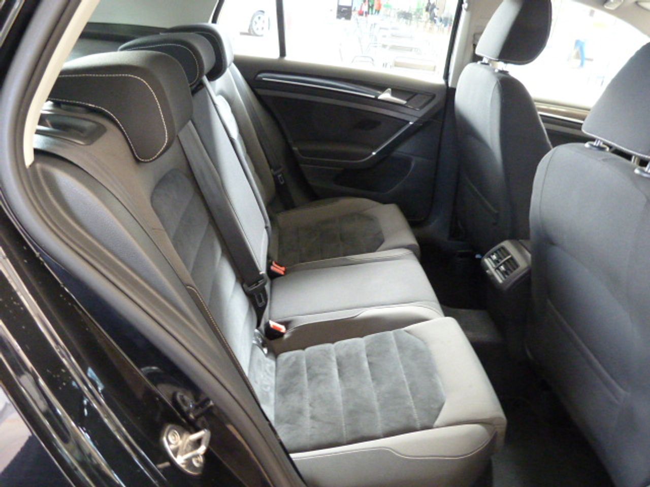 Foto Volkswagen Golf 11