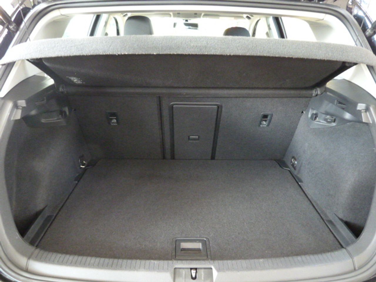 Foto Volkswagen Golf 17