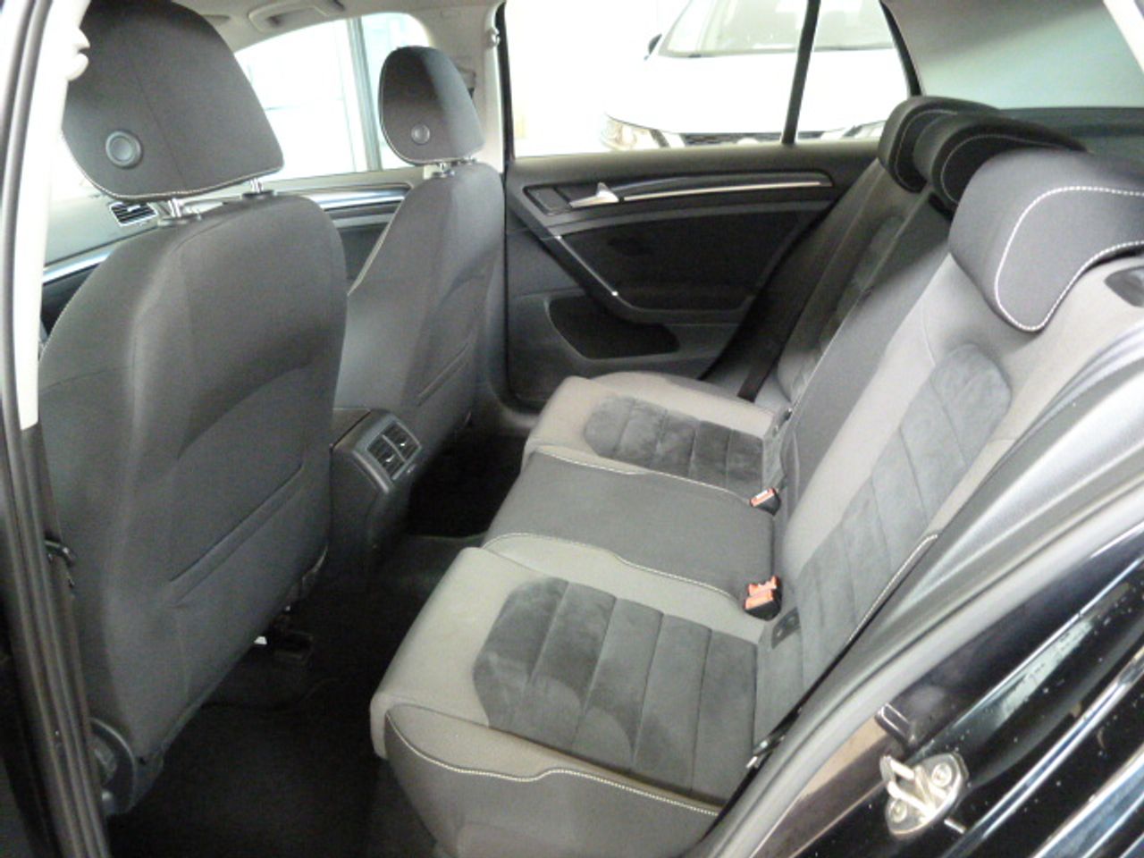 Foto Volkswagen Golf 21