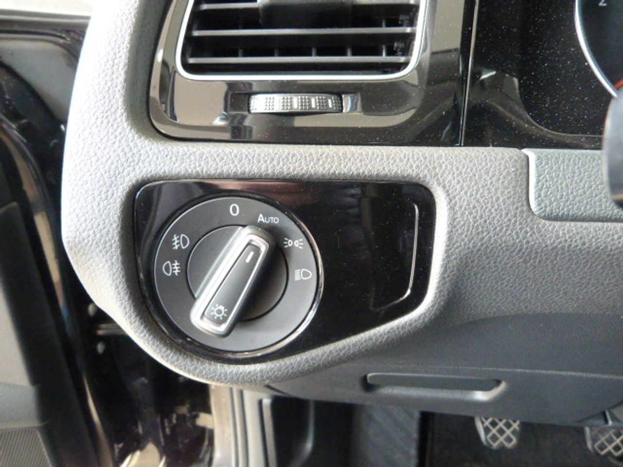 Foto Volkswagen Golf 26