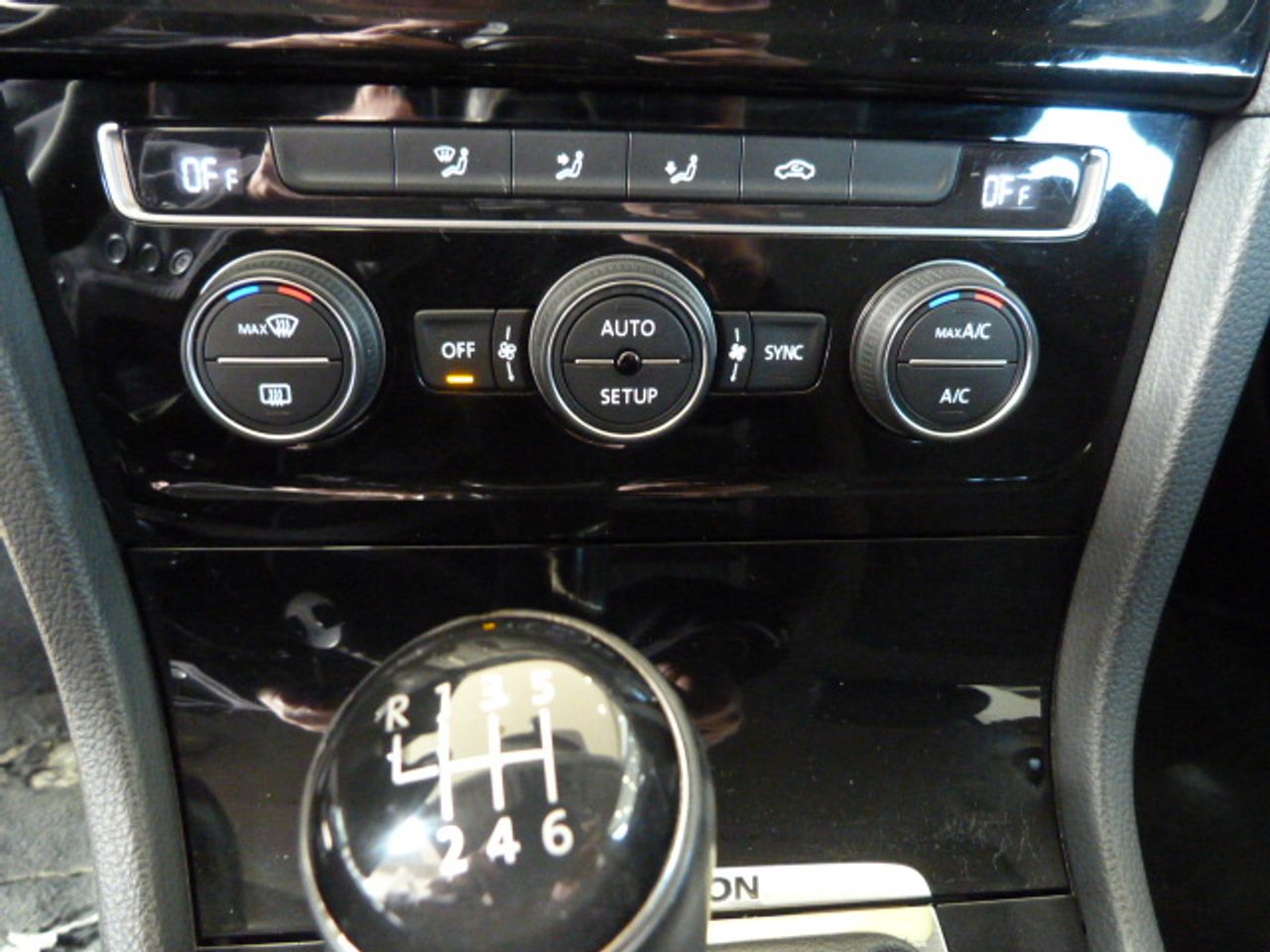Foto Volkswagen Golf 36
