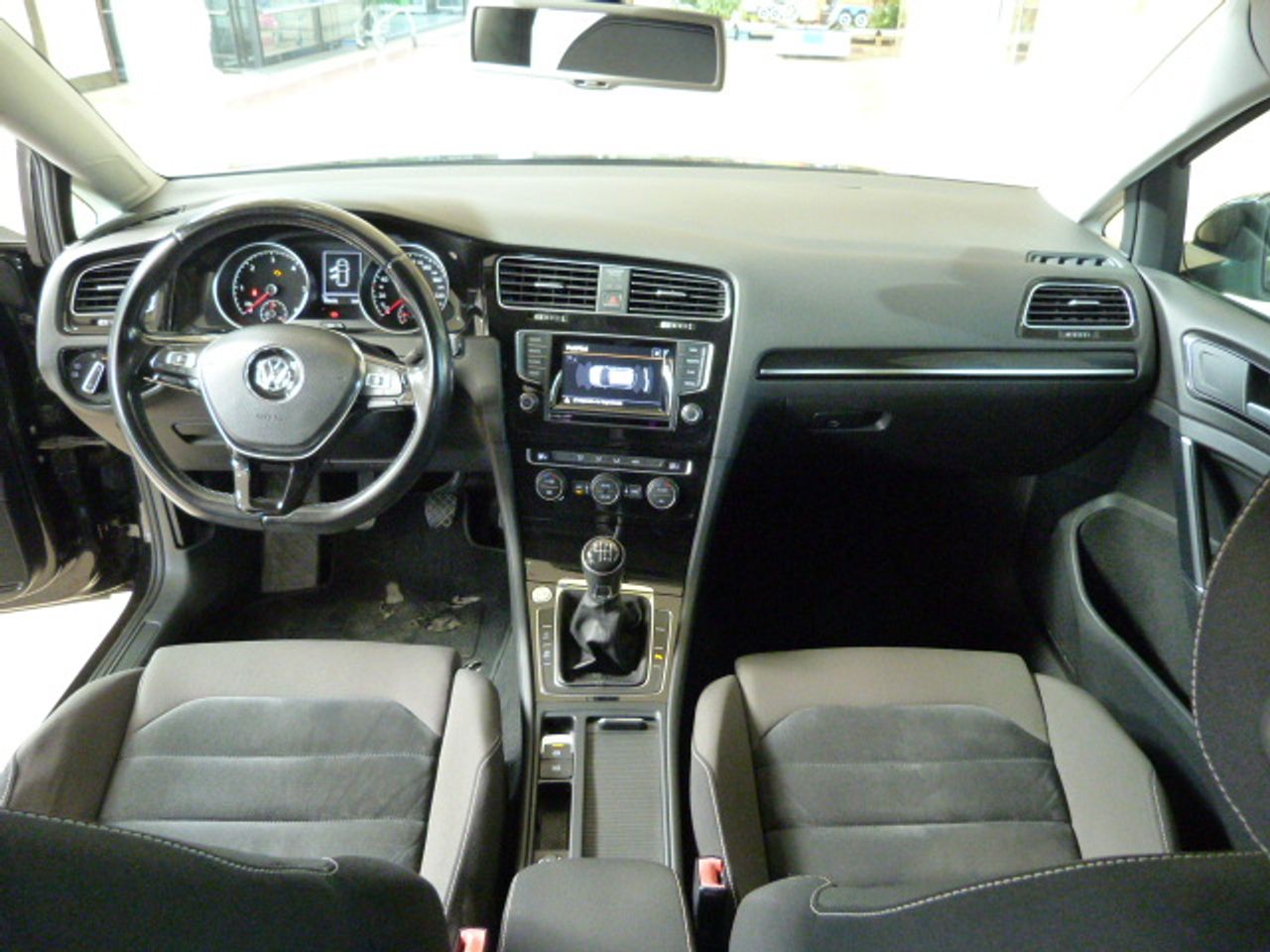 Foto Volkswagen Golf 41