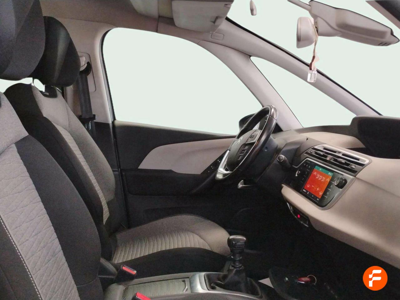 Foto Citroën Grand C4 SpaceTourer 11