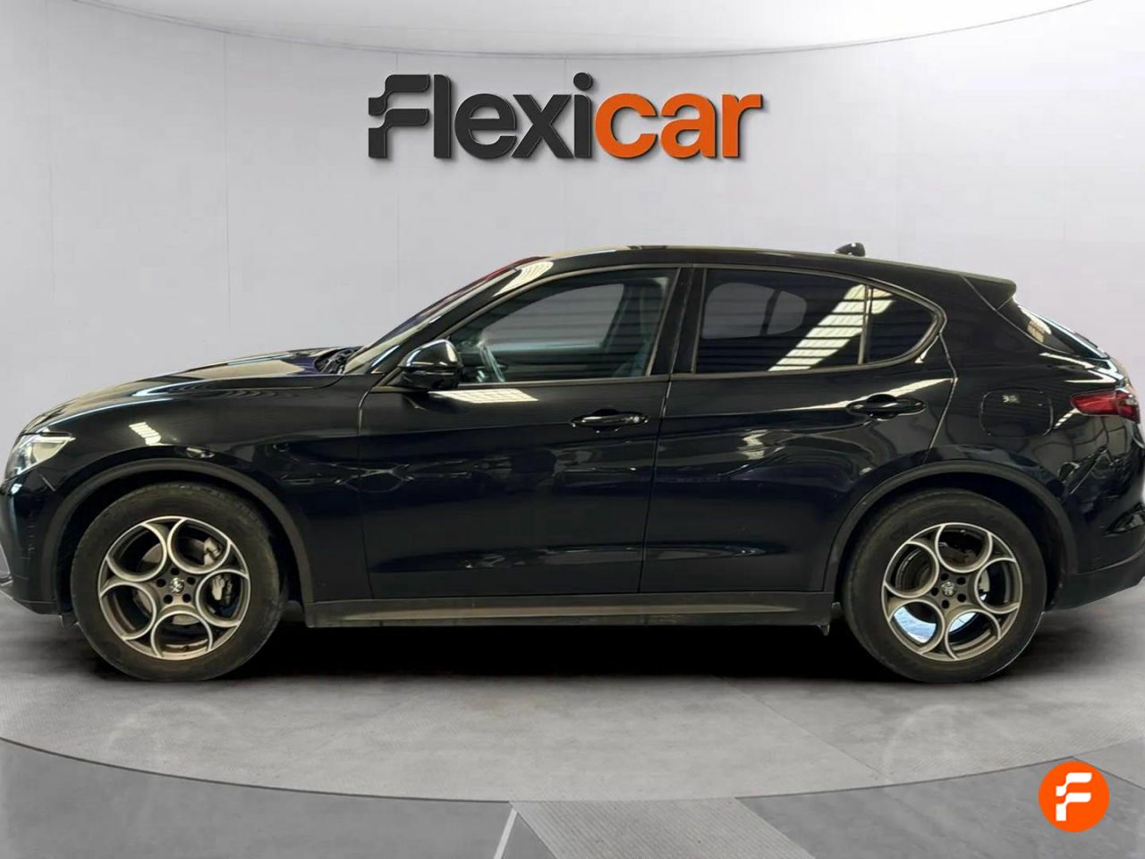Foto Alfa Romeo Stelvio 5