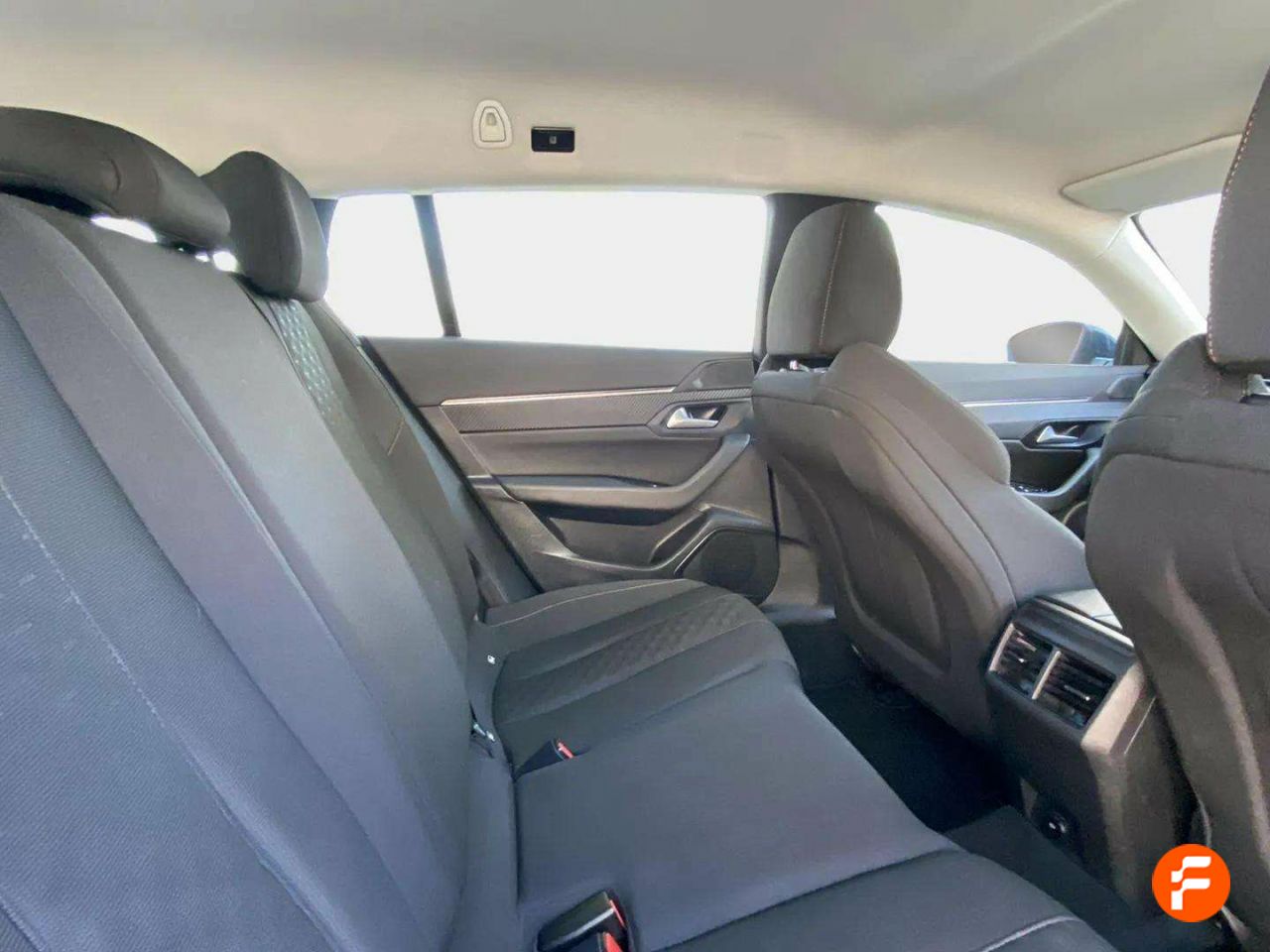 Foto Peugeot 508 15