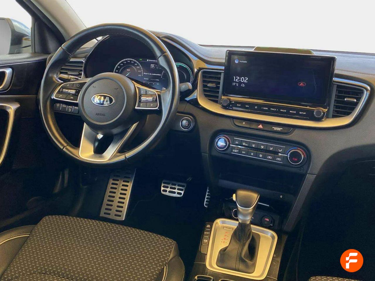 Foto Kia XCeed 24