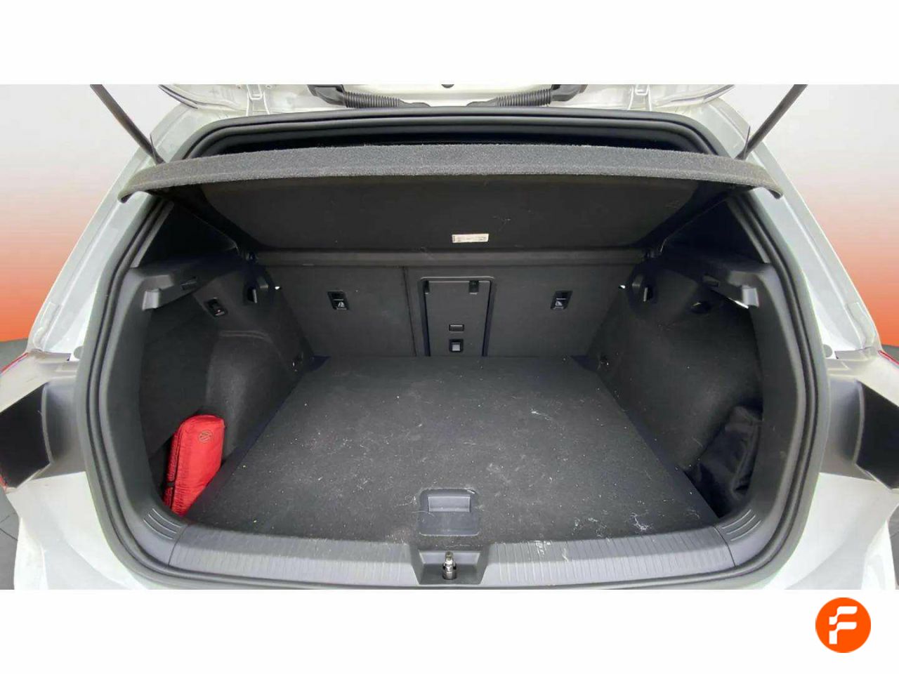 Foto Volkswagen Golf 16