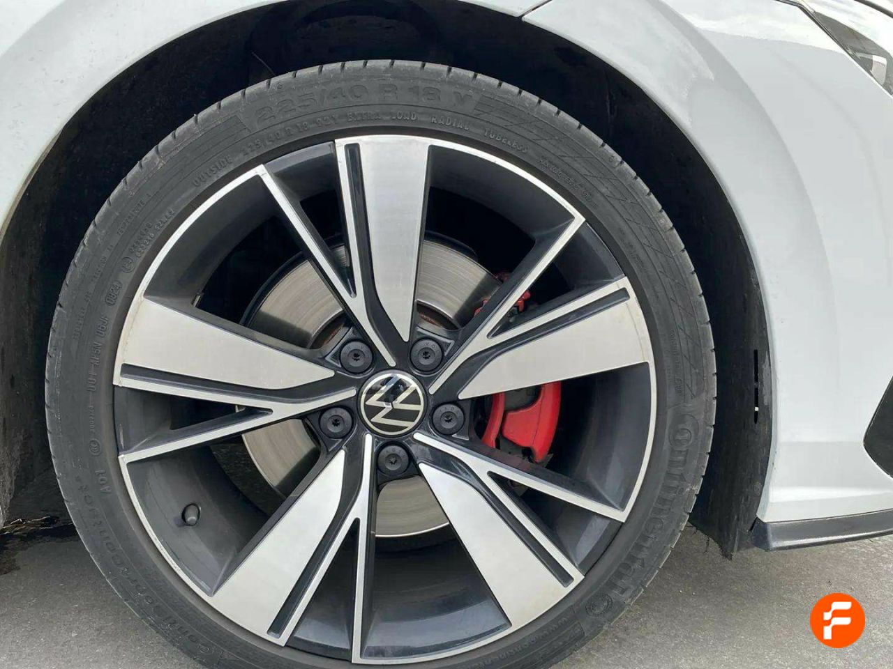 Foto Volkswagen Golf 17