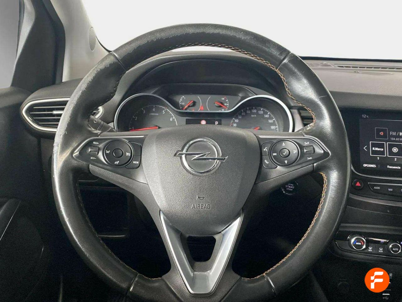 Foto Opel Crossland X 12