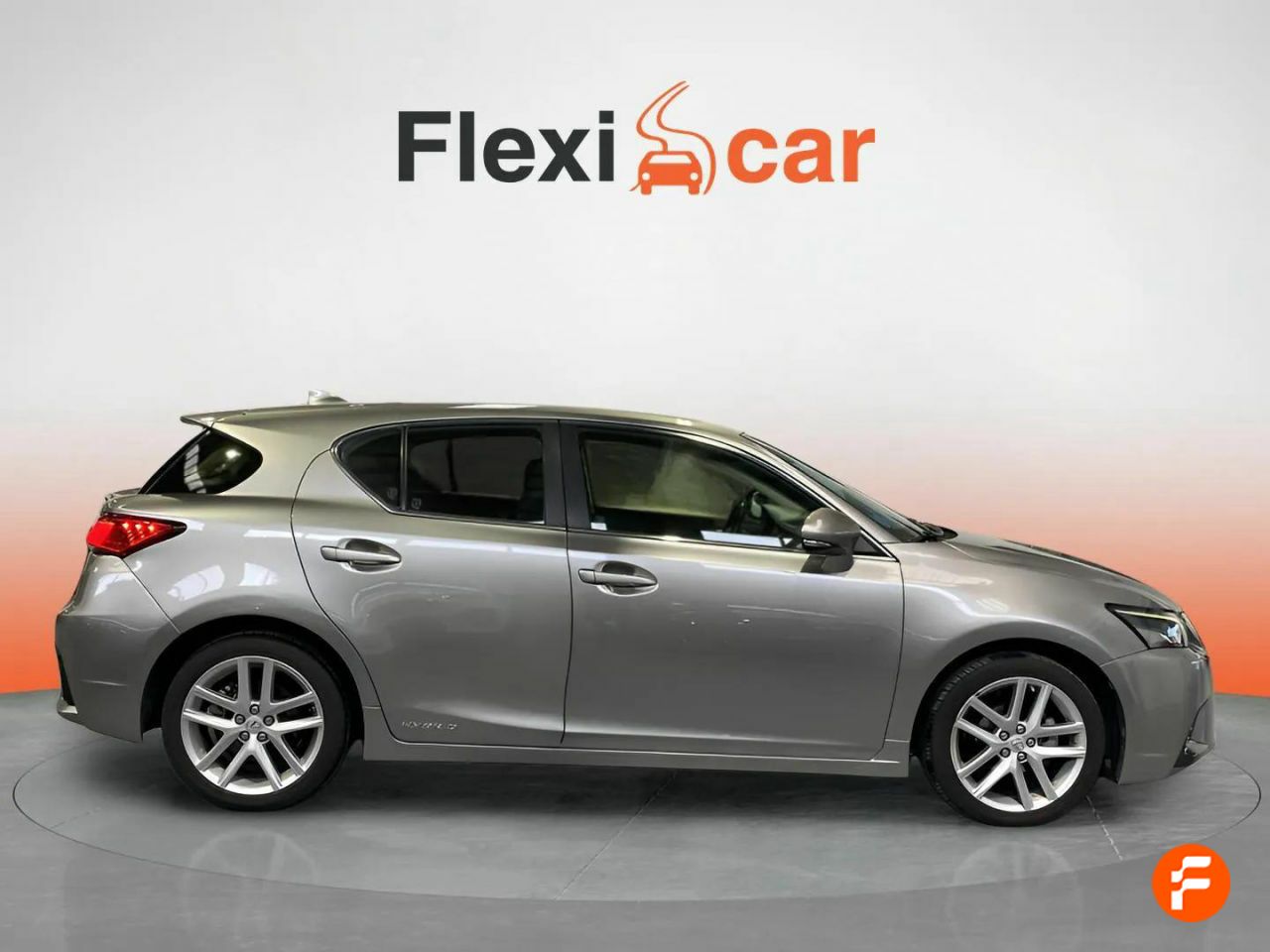 Foto Lexus CT 5