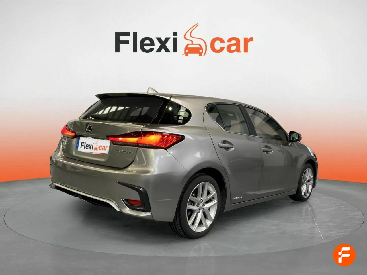 Foto Lexus CT 9