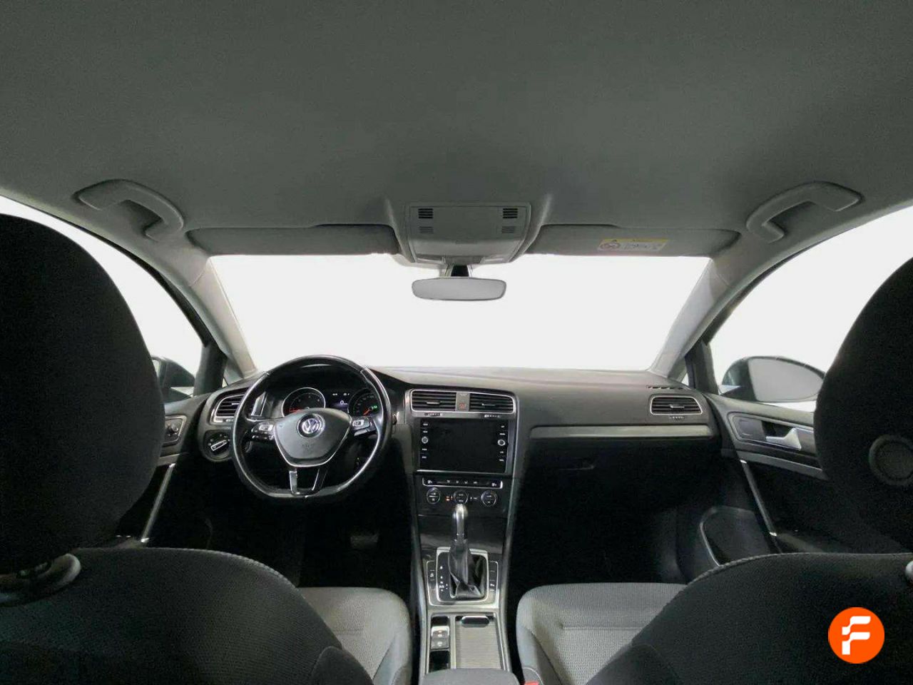 Foto Volkswagen Golf 10