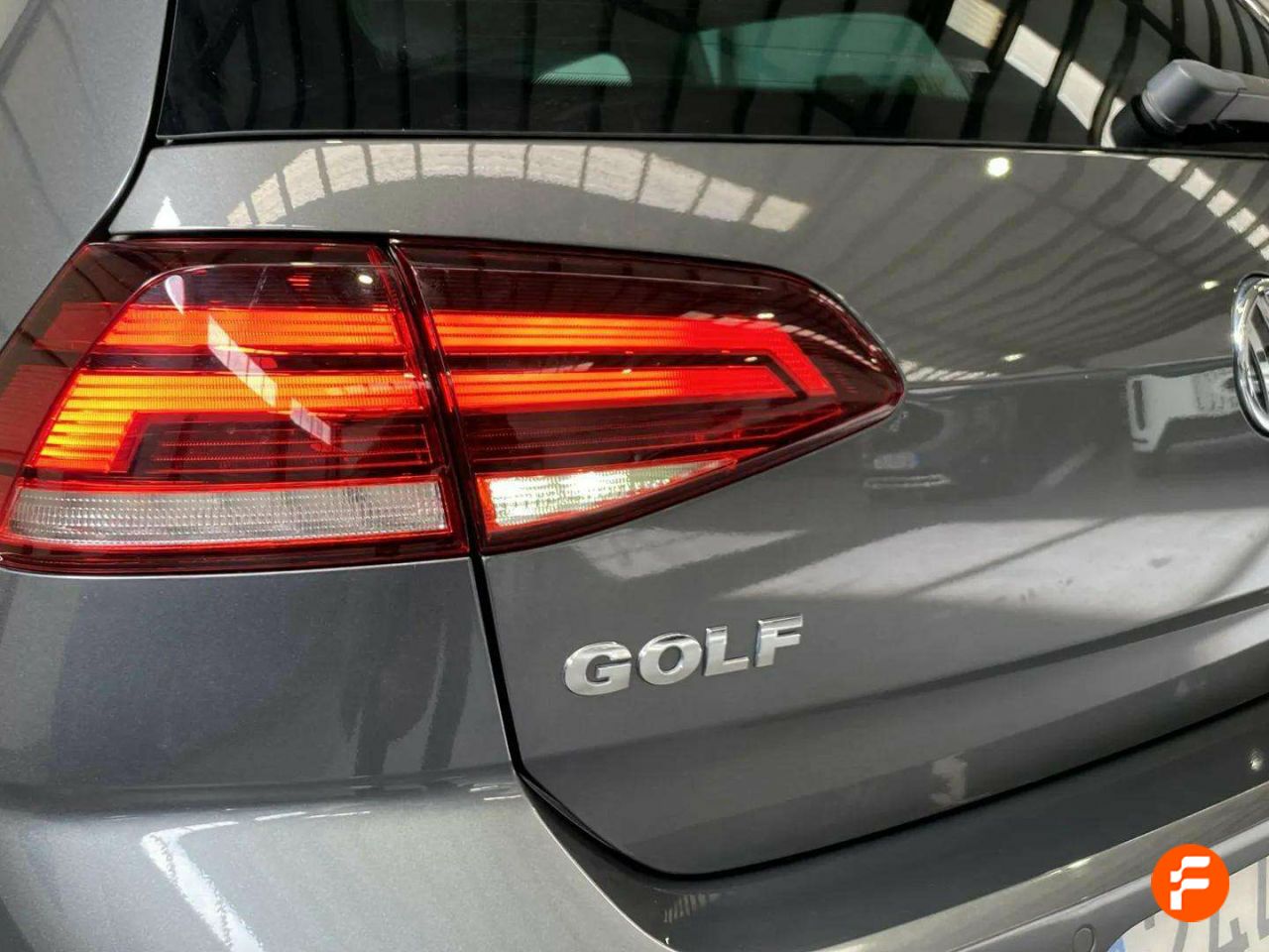 Foto Volkswagen Golf 21