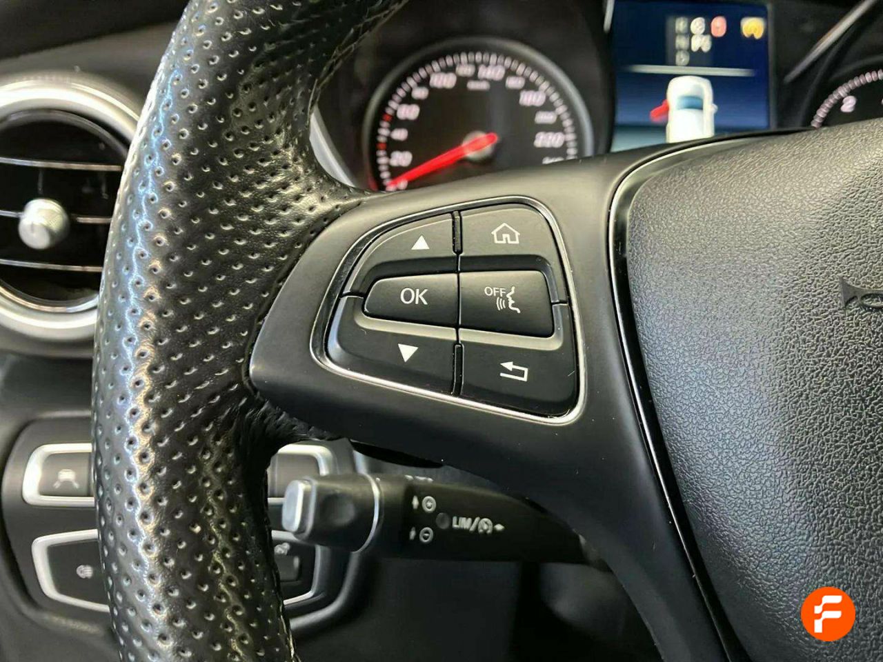Foto Mercedes-Benz Clase V 14