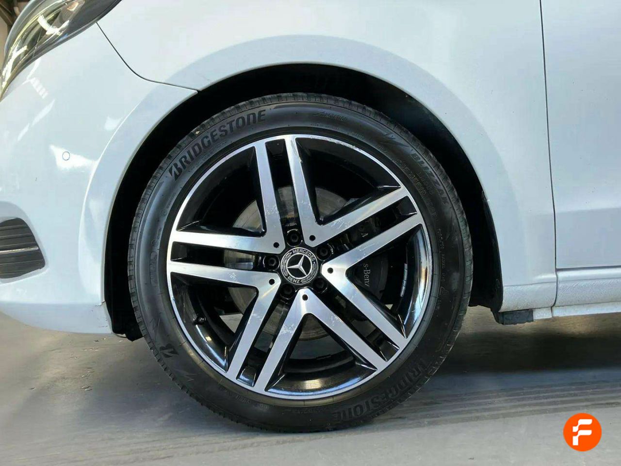 Foto Mercedes-Benz Clase V 24