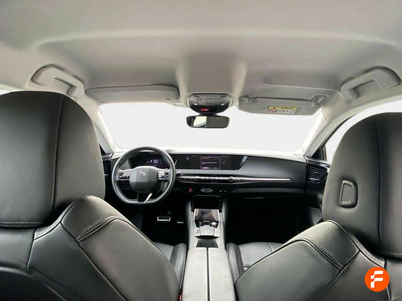 Foto DS Automobiles DS 4 10