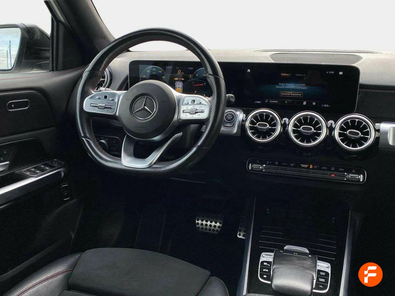 Foto Mercedes-Benz Clase GLB 22