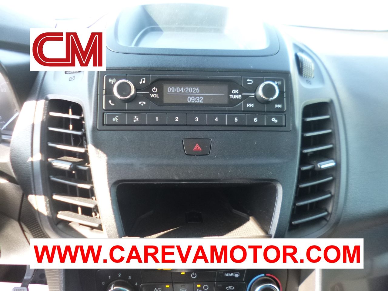 Foto Ford Tourneo Connect 20